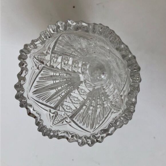 A BEAUTIFUL DESING VASE FLOWER 6.5" CLEAR GLASS, ELEGANT VASE FOR OFFICE OR HOME - Picture 5 of 11